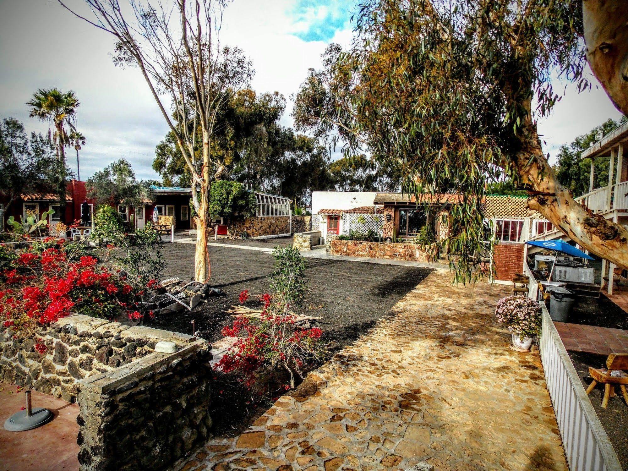 Old Mill Hotel San Quintin Екстер'єр фото