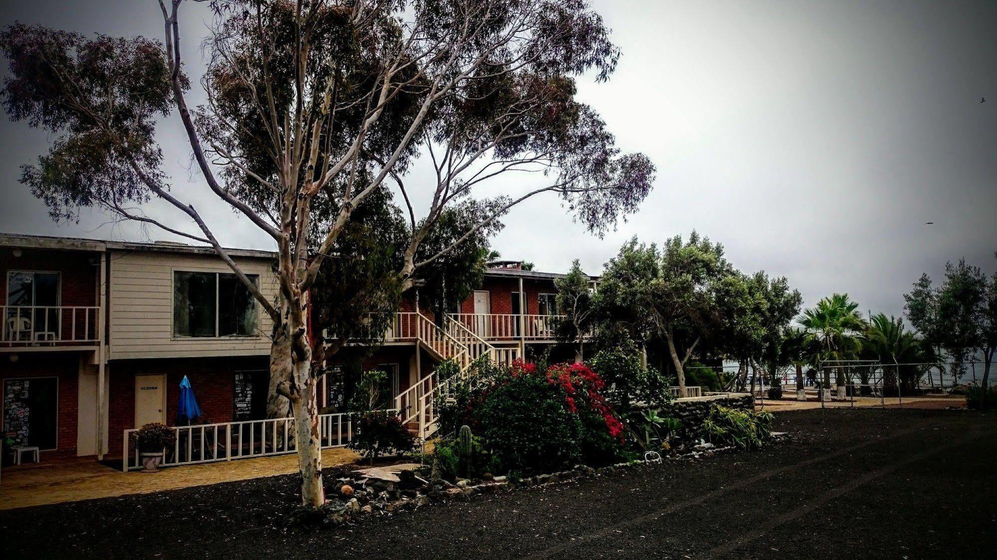 Old Mill Hotel San Quintin Екстер'єр фото