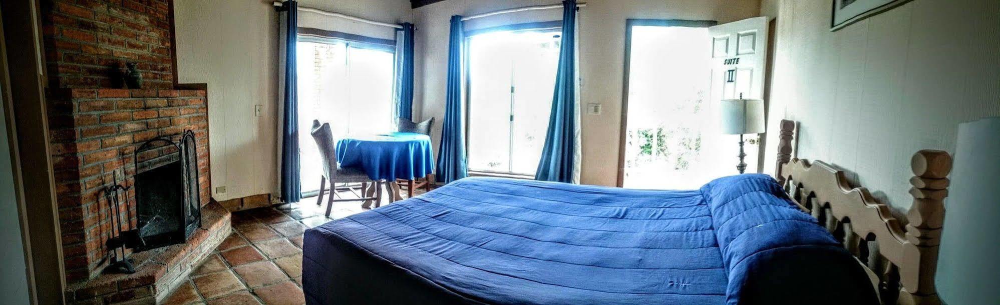 Old Mill Hotel San Quintin Екстер'єр фото